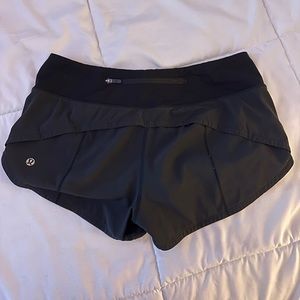 Lululemon black shorts